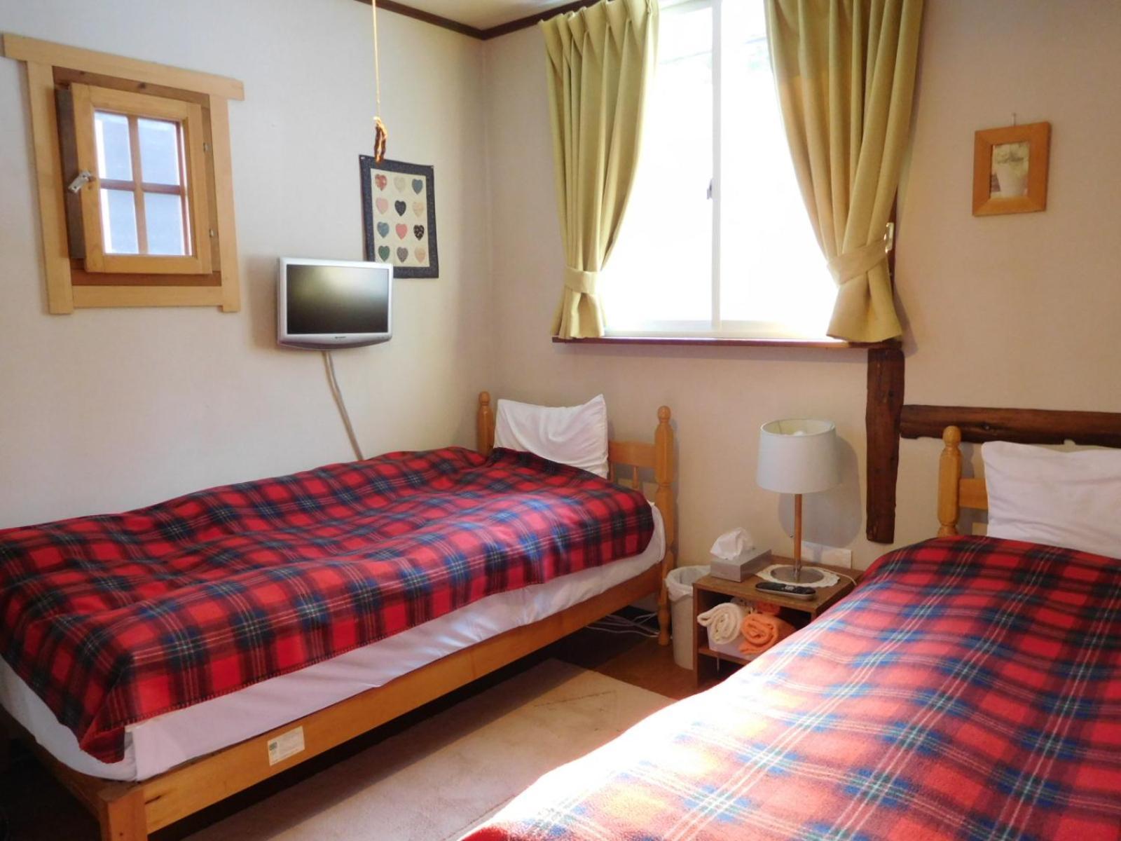 Country Lodge Farmstay Hakuba Exteriör bild