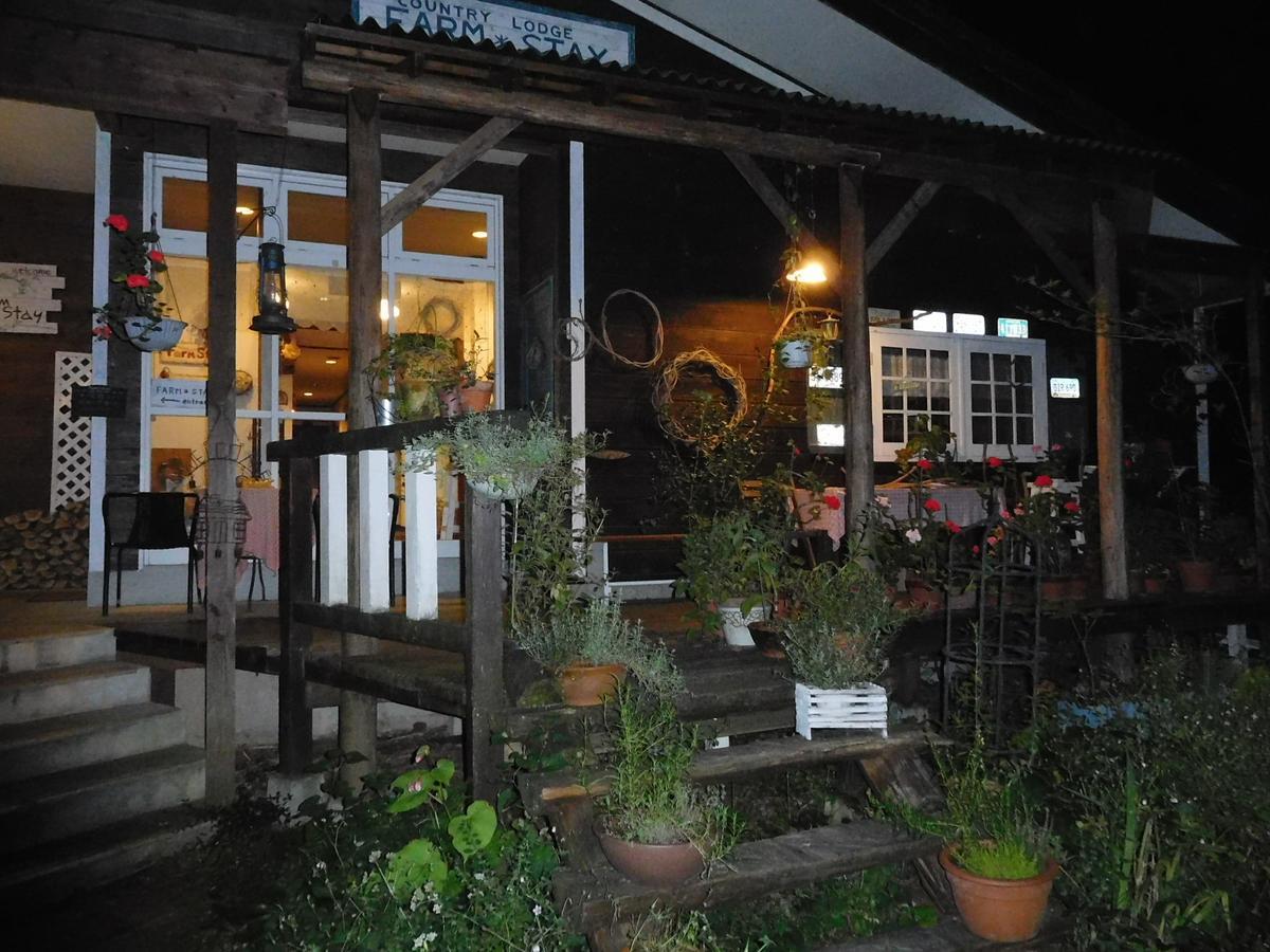 Country Lodge Farmstay Hakuba Exteriör bild